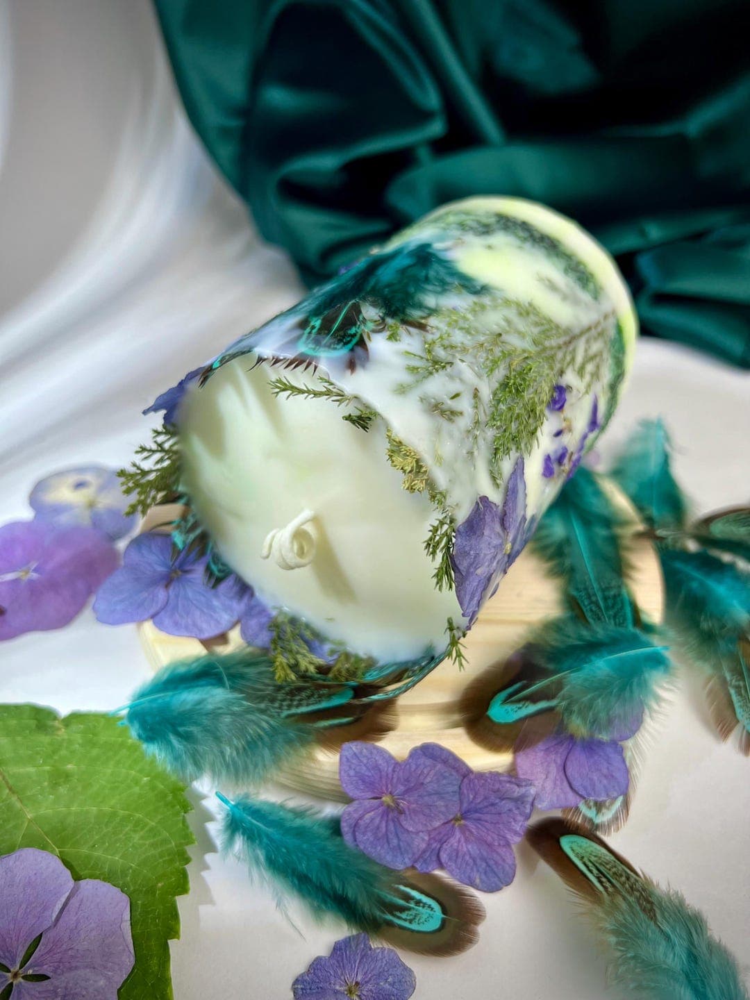 Emerald Feather thumbnail 5